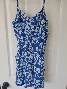 Market & Spruce Blue and White Floral Romper